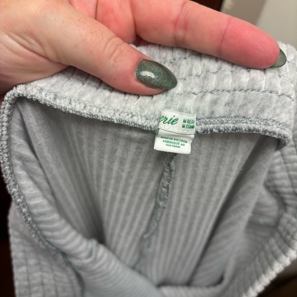 Aerie Groove On Velour High Waisted Flare Pant - Picture 10 of 13